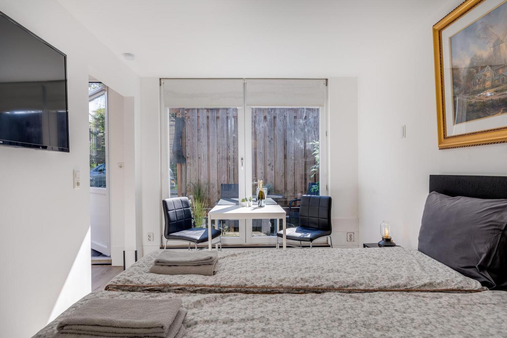 Luxe Wellness Apartment Apeldoorn With Jacuzzi And Sauna Εξωτερικό φωτογραφία