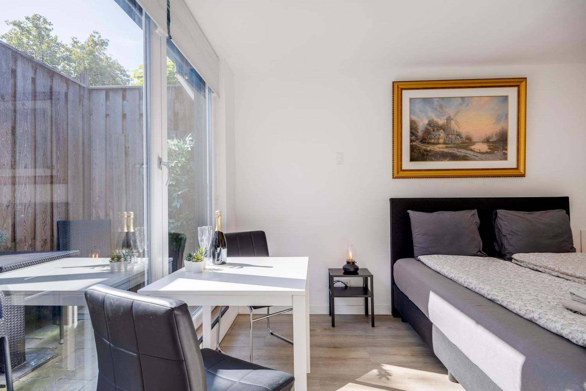 Luxe Wellness Apartment Apeldoorn With Jacuzzi And Sauna Εξωτερικό φωτογραφία